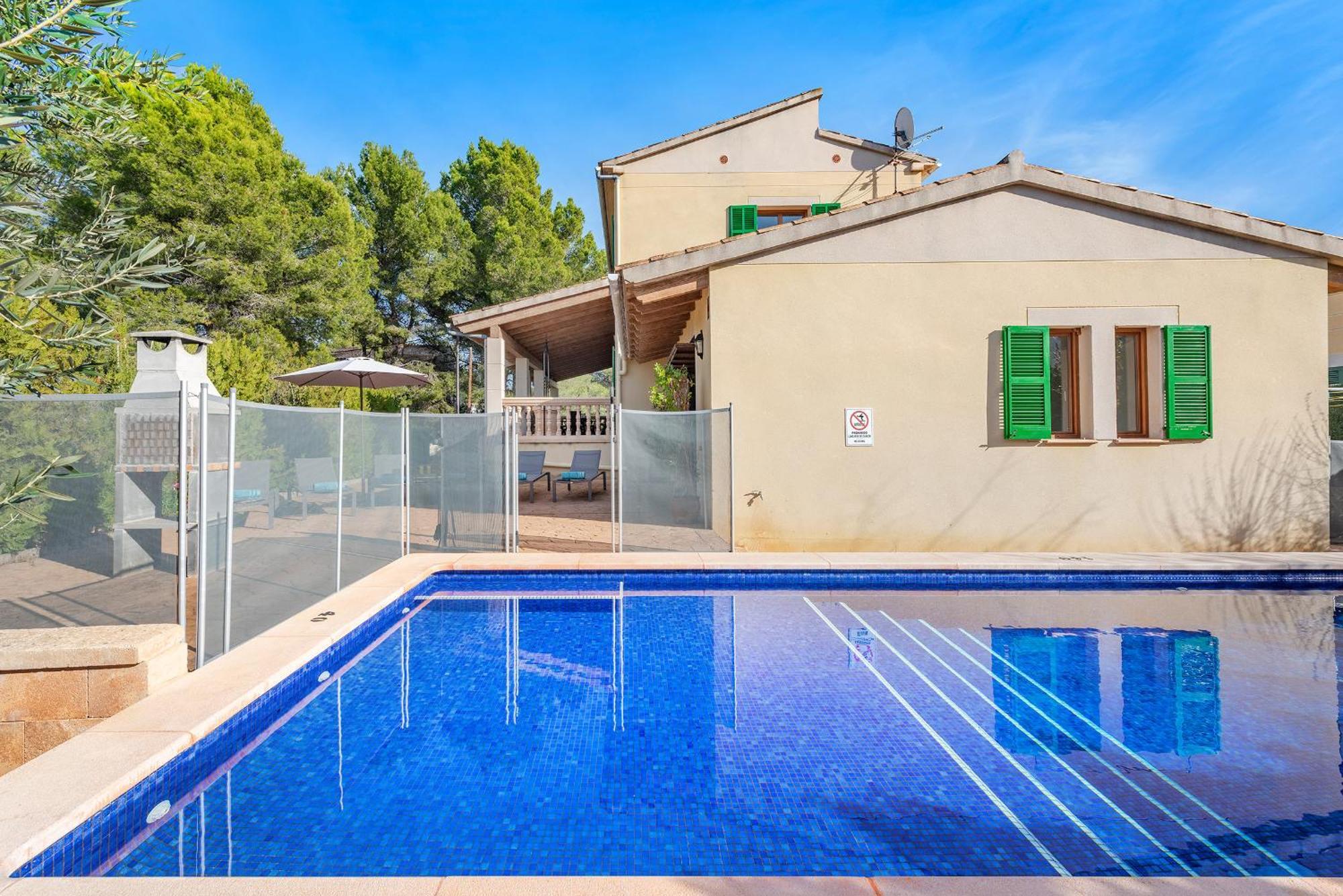 Villa Manresa In By Js *